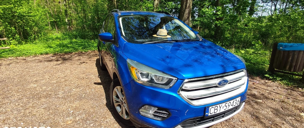 Ford Kuga cena 66800 przebieg: 129000, rok produkcji 2018 z Sucha Beskidzka małe 67